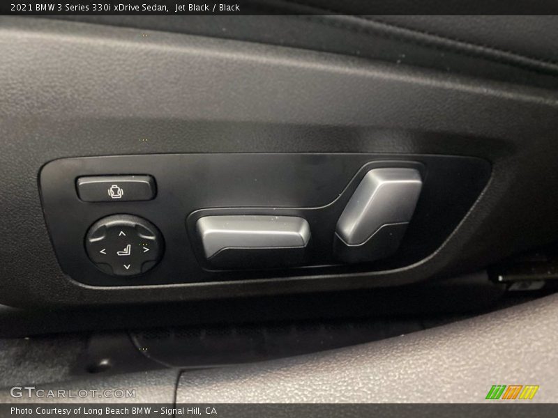 Controls of 2021 3 Series 330i xDrive Sedan