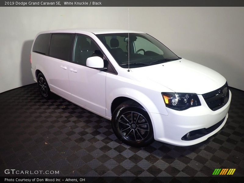 White Knuckle / Black 2019 Dodge Grand Caravan SE