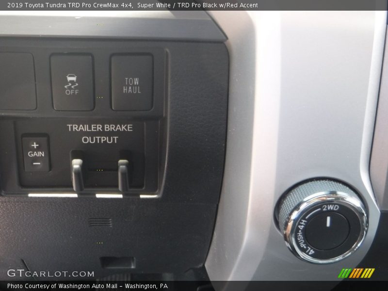 Super White / TRD Pro Black w/Red Accent 2019 Toyota Tundra TRD Pro CrewMax 4x4