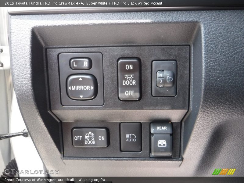 Super White / TRD Pro Black w/Red Accent 2019 Toyota Tundra TRD Pro CrewMax 4x4