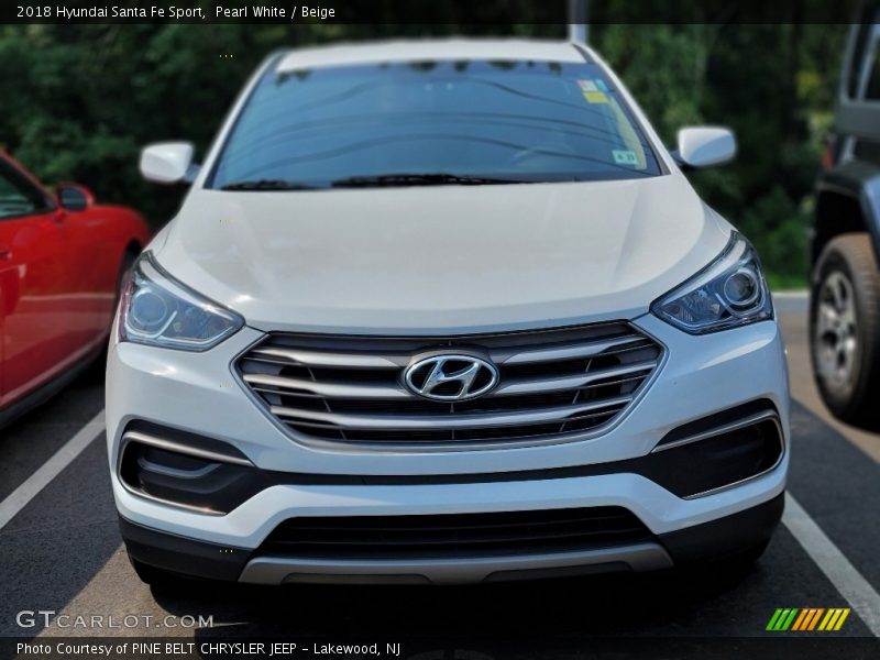 Pearl White / Beige 2018 Hyundai Santa Fe Sport