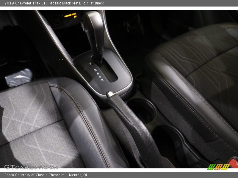 Mosaic Black Metallic / Jet Black 2019 Chevrolet Trax LT