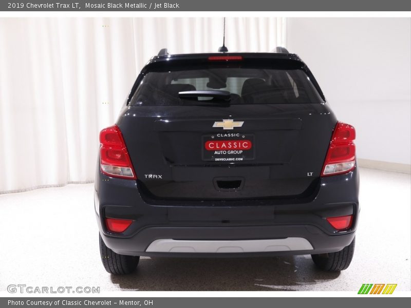 Mosaic Black Metallic / Jet Black 2019 Chevrolet Trax LT