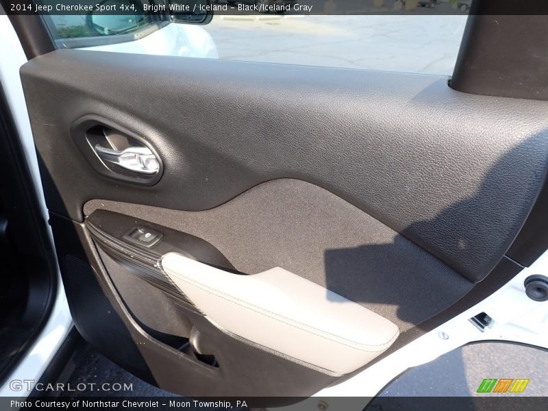 Bright White / Iceland - Black/Iceland Gray 2014 Jeep Cherokee Sport 4x4
