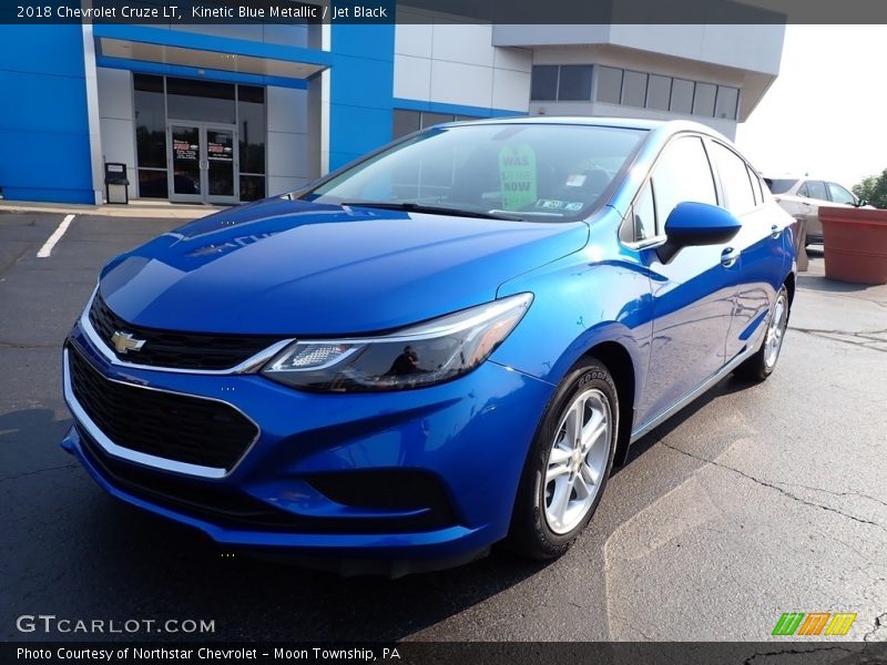 Kinetic Blue Metallic / Jet Black 2018 Chevrolet Cruze LT