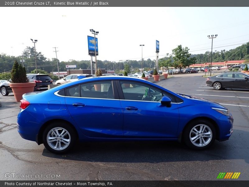 Kinetic Blue Metallic / Jet Black 2018 Chevrolet Cruze LT