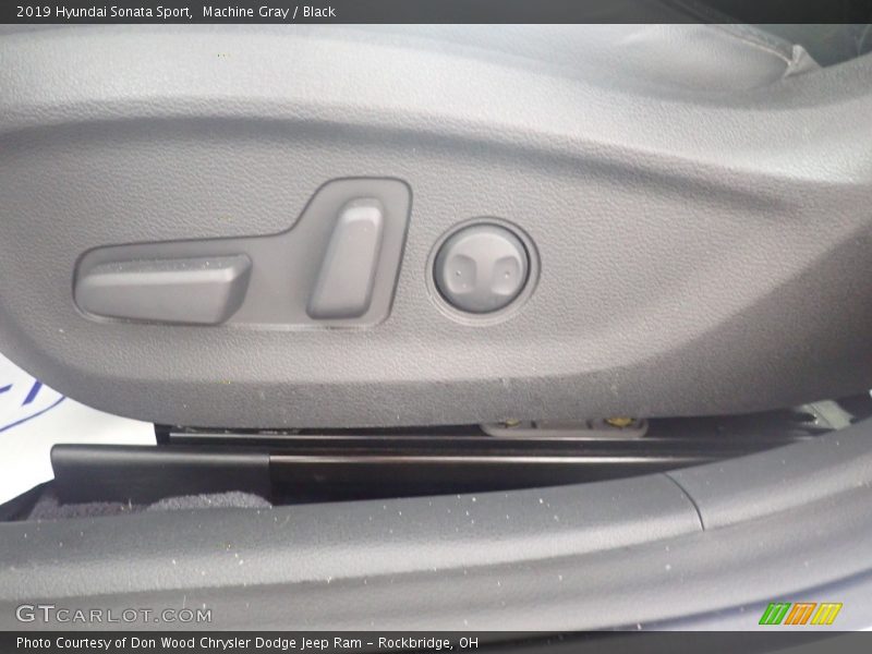 Machine Gray / Black 2019 Hyundai Sonata Sport