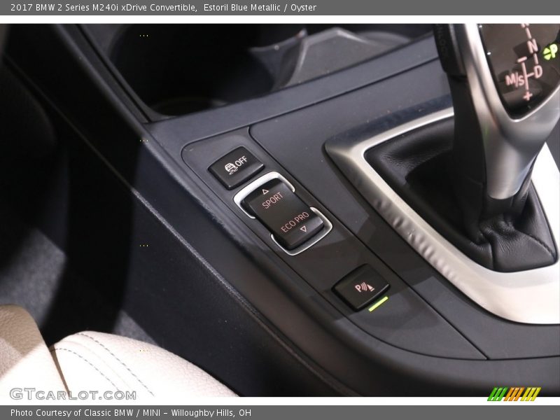 Controls of 2017 2 Series M240i xDrive Convertible