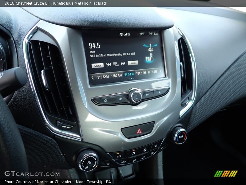Kinetic Blue Metallic / Jet Black 2018 Chevrolet Cruze LT