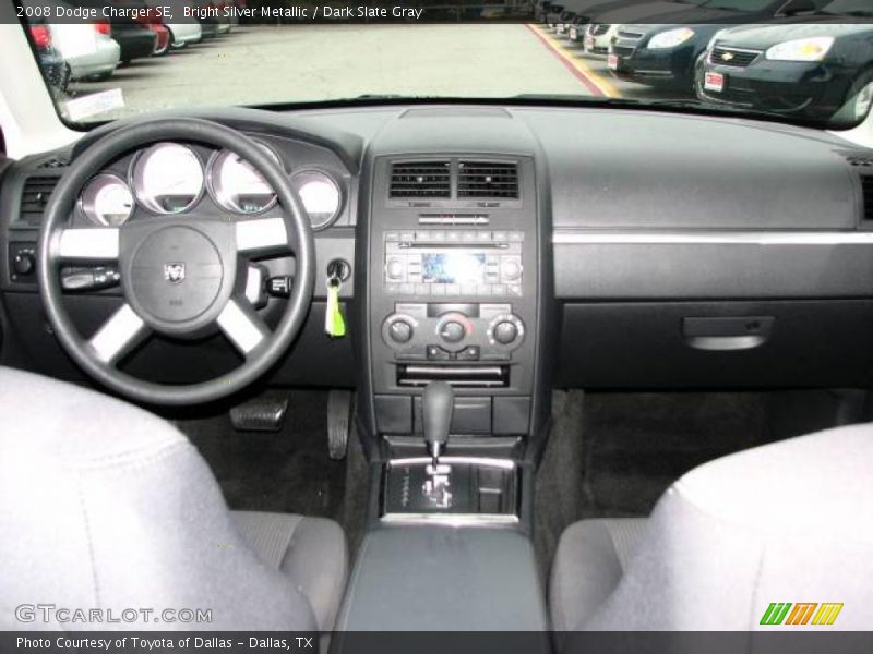 Bright Silver Metallic / Dark Slate Gray 2008 Dodge Charger SE