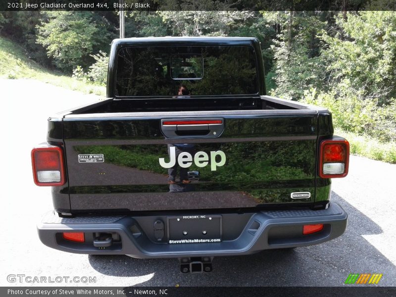 Black / Black 2021 Jeep Gladiator Overland 4x4