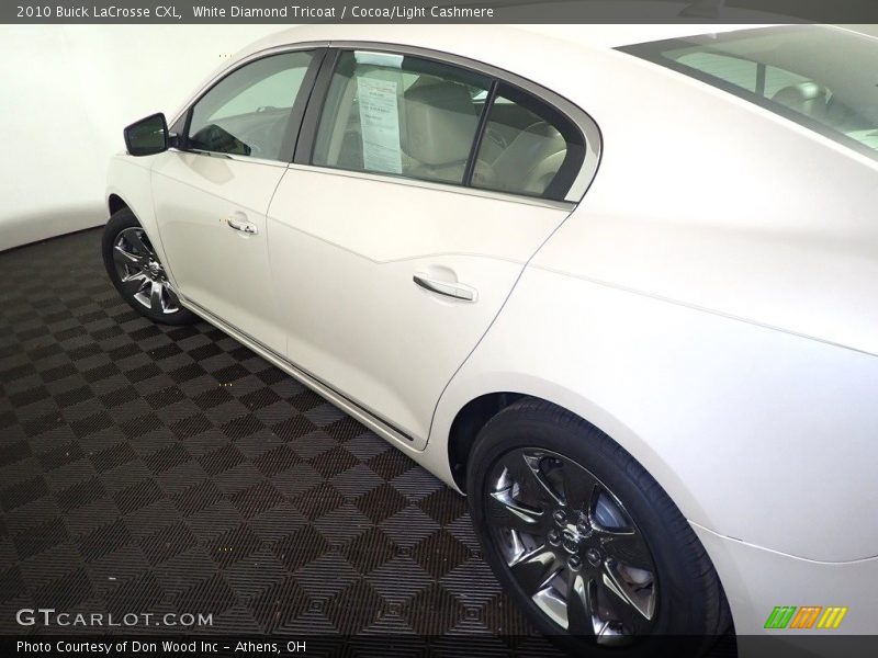 White Diamond Tricoat / Cocoa/Light Cashmere 2010 Buick LaCrosse CXL