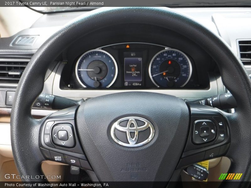 Parisian Night Pearl / Almond 2017 Toyota Camry LE