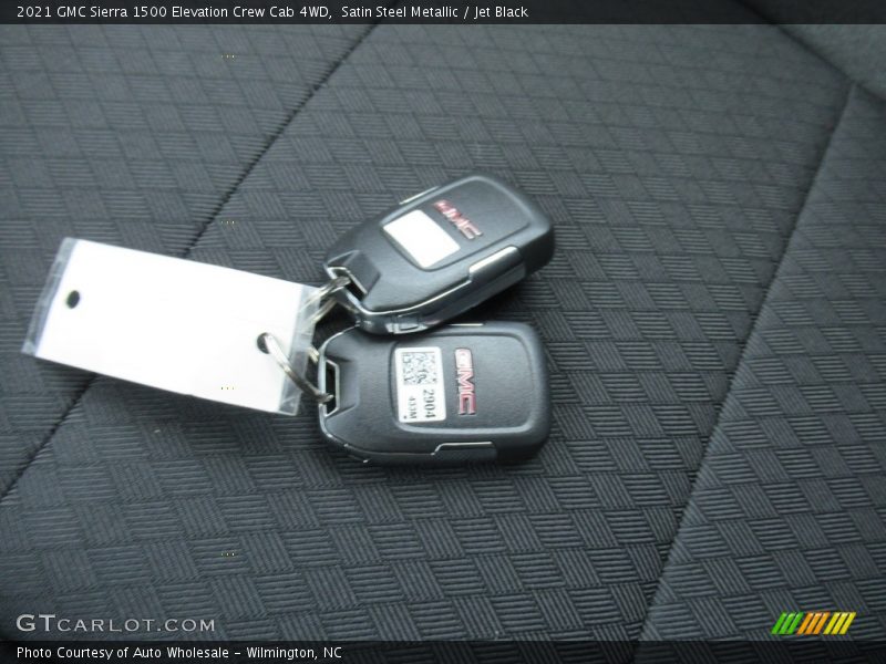 Satin Steel Metallic / Jet Black 2021 GMC Sierra 1500 Elevation Crew Cab 4WD