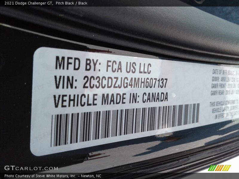 Pitch Black / Black 2021 Dodge Challenger GT