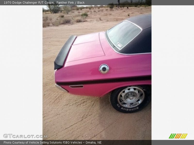 Panther Pink / Black 1970 Dodge Challenger R/T Coupe
