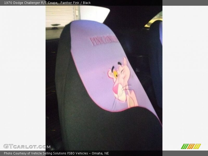 Panther Pink / Black 1970 Dodge Challenger R/T Coupe