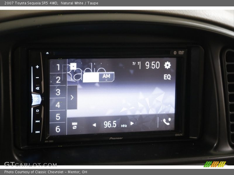 Natural White / Taupe 2007 Toyota Sequoia SR5 4WD