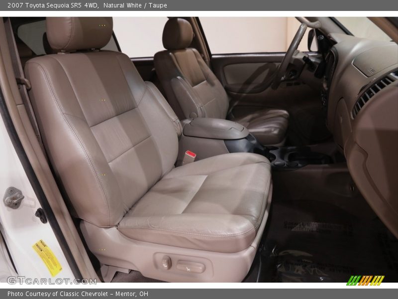 Natural White / Taupe 2007 Toyota Sequoia SR5 4WD