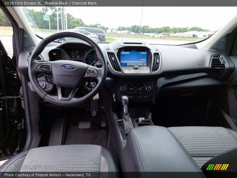 Shadow Black / Charcoal Black 2018 Ford Escape SE