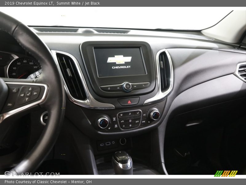 Summit White / Jet Black 2019 Chevrolet Equinox LT