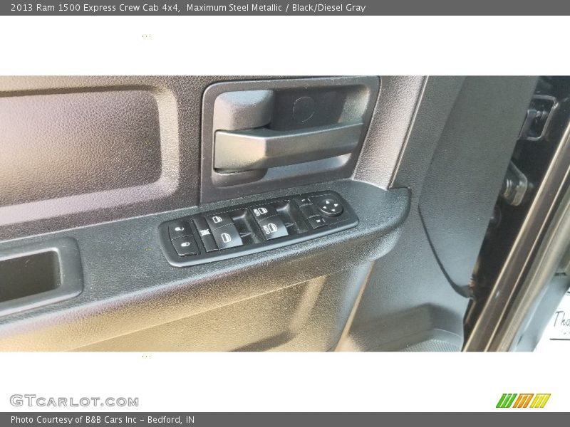 Maximum Steel Metallic / Black/Diesel Gray 2013 Ram 1500 Express Crew Cab 4x4