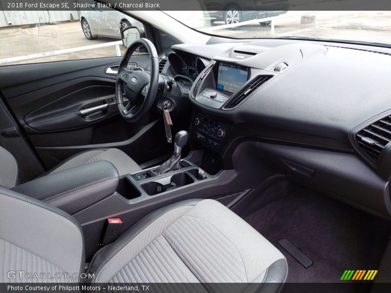 Shadow Black / Charcoal Black 2018 Ford Escape SE