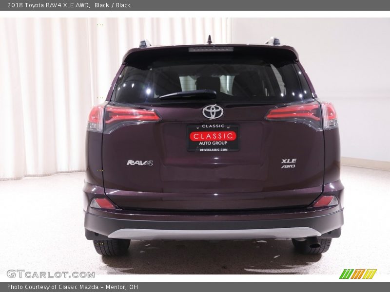 Black / Black 2018 Toyota RAV4 XLE AWD