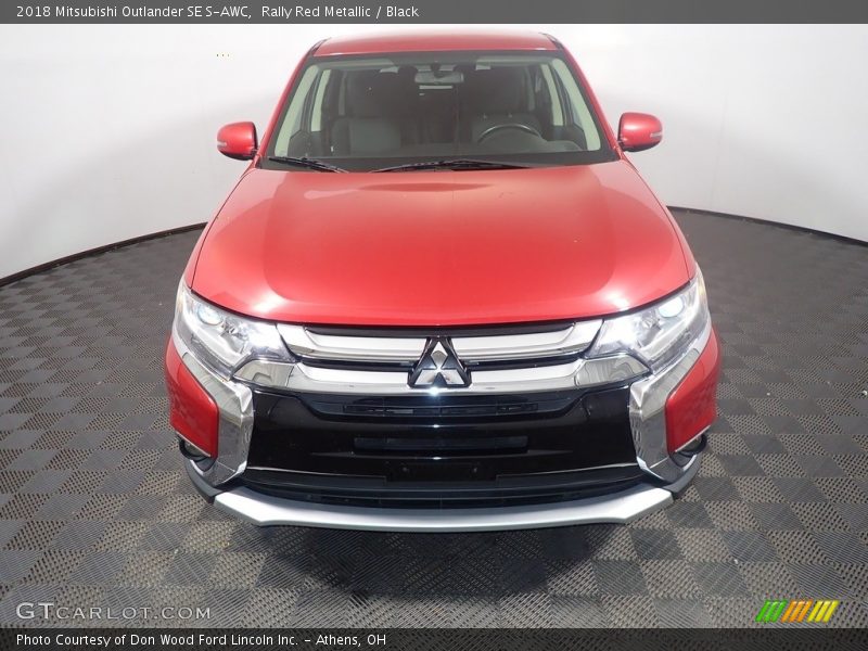 Rally Red Metallic / Black 2018 Mitsubishi Outlander SE S-AWC