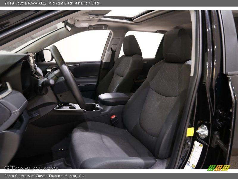 Midnight Black Metallic / Black 2019 Toyota RAV4 XLE