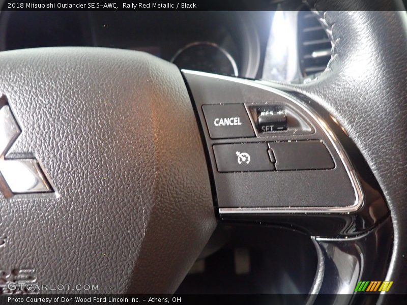 Rally Red Metallic / Black 2018 Mitsubishi Outlander SE S-AWC