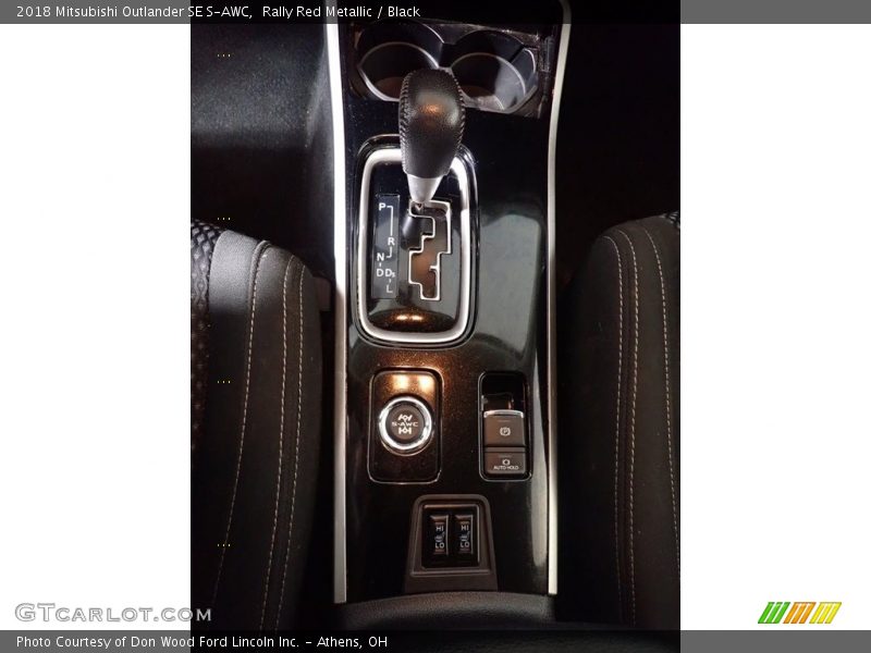 Rally Red Metallic / Black 2018 Mitsubishi Outlander SE S-AWC