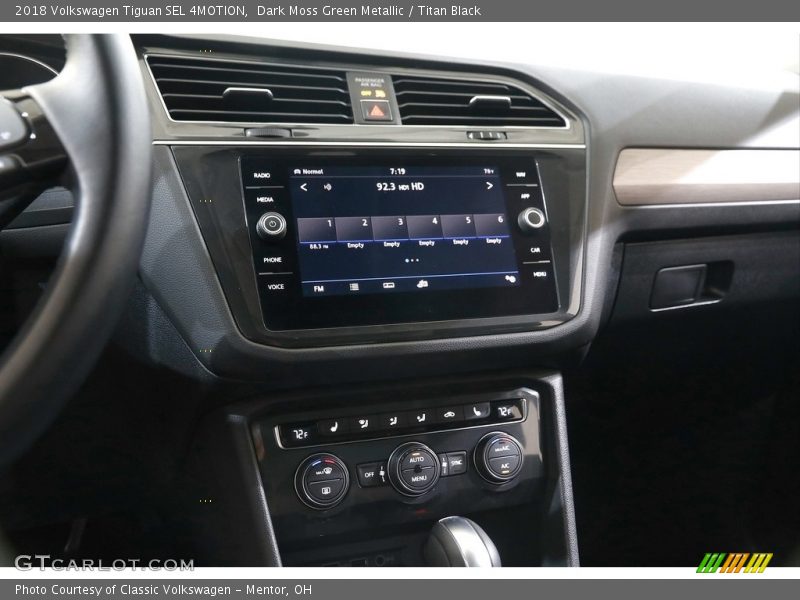 Dark Moss Green Metallic / Titan Black 2018 Volkswagen Tiguan SEL 4MOTION