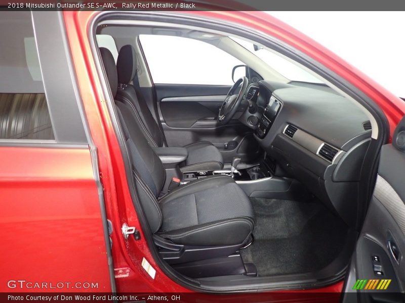 Rally Red Metallic / Black 2018 Mitsubishi Outlander SE S-AWC