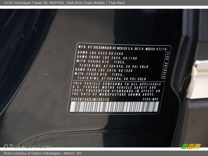 Dark Moss Green Metallic / Titan Black 2018 Volkswagen Tiguan SEL 4MOTION