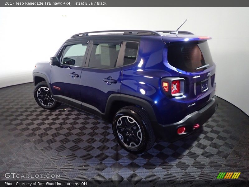 Jetset Blue / Black 2017 Jeep Renegade Trailhawk 4x4