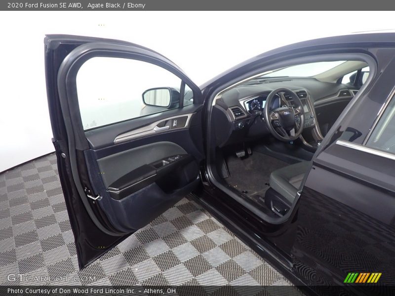 Agate Black / Ebony 2020 Ford Fusion SE AWD