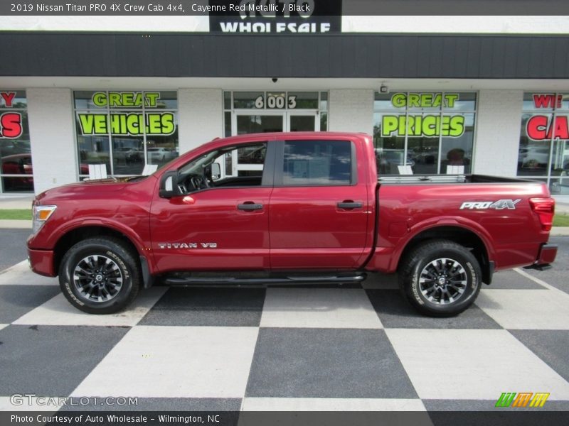 Cayenne Red Metallic / Black 2019 Nissan Titan PRO 4X Crew Cab 4x4