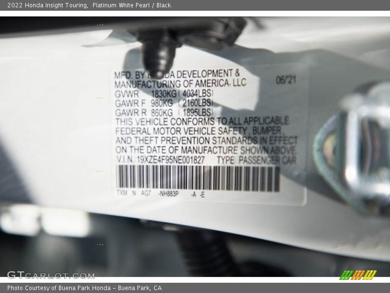 Platinum White Pearl / Black 2022 Honda Insight Touring