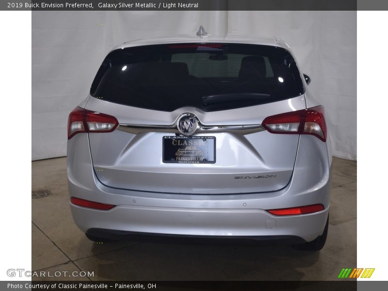 Galaxy Silver Metallic / Light Neutral 2019 Buick Envision Preferred