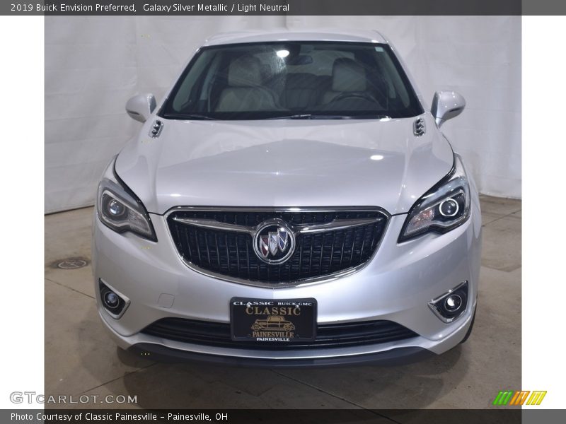 Galaxy Silver Metallic / Light Neutral 2019 Buick Envision Preferred