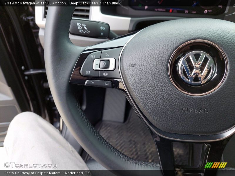 Deep Black Pearl / Titan Black 2019 Volkswagen Atlas SEL 4Motion