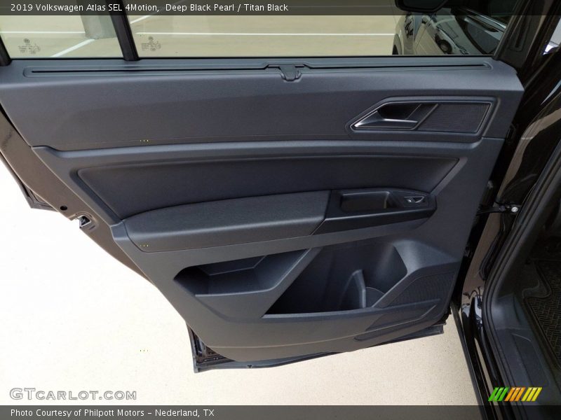 Deep Black Pearl / Titan Black 2019 Volkswagen Atlas SEL 4Motion