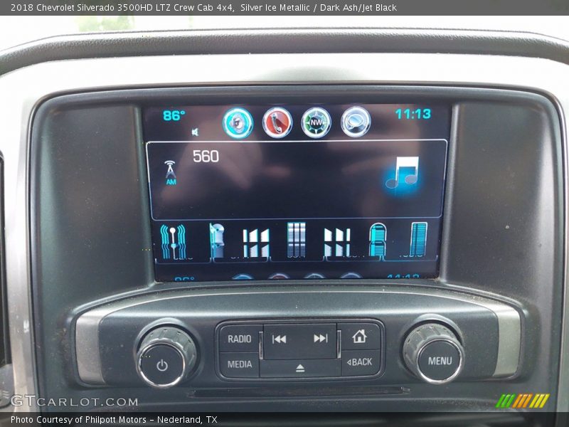 Controls of 2018 Silverado 3500HD LTZ Crew Cab 4x4