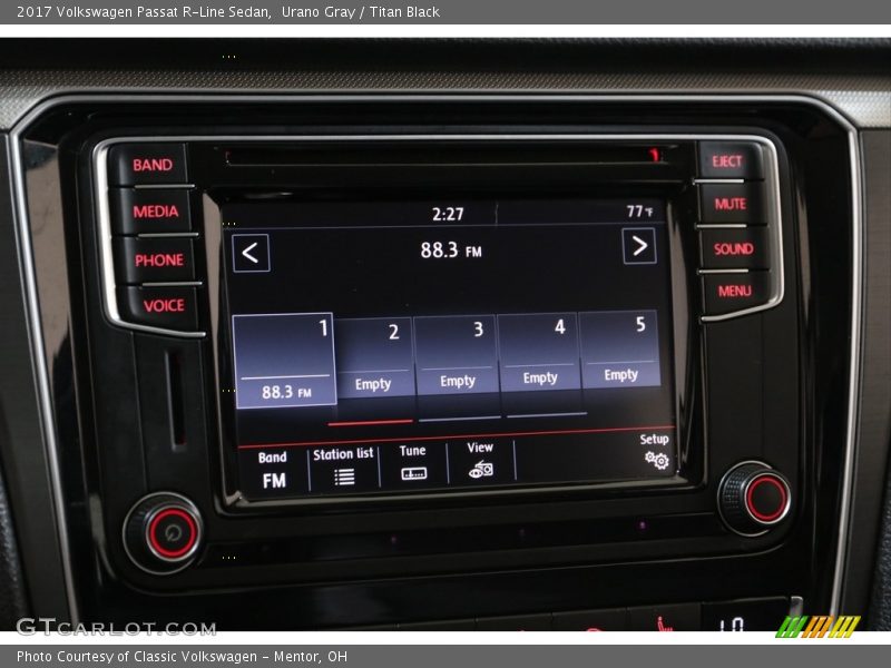 Urano Gray / Titan Black 2017 Volkswagen Passat R-Line Sedan