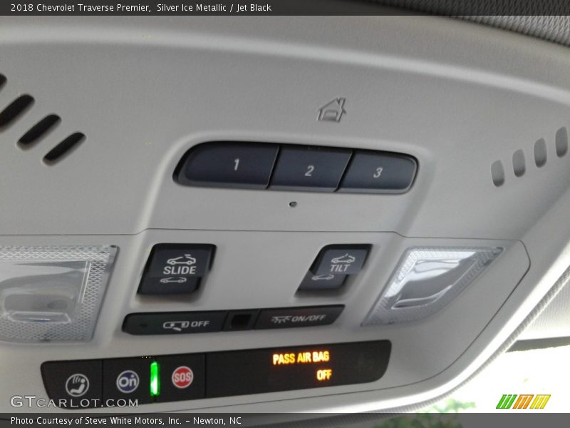 Controls of 2018 Traverse Premier