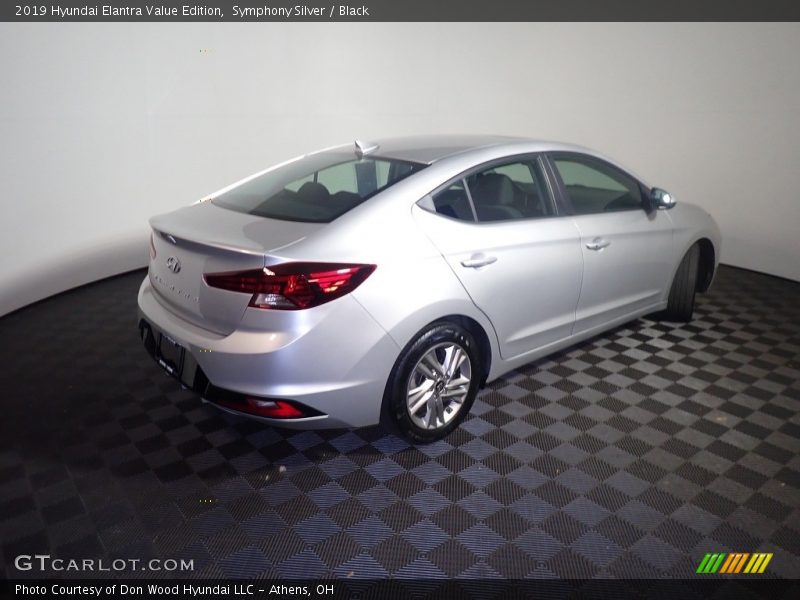Symphony Silver / Black 2019 Hyundai Elantra Value Edition