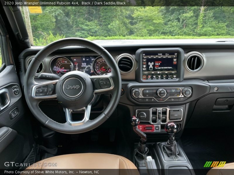 Dashboard of 2020 Wrangler Unlimited Rubicon 4x4