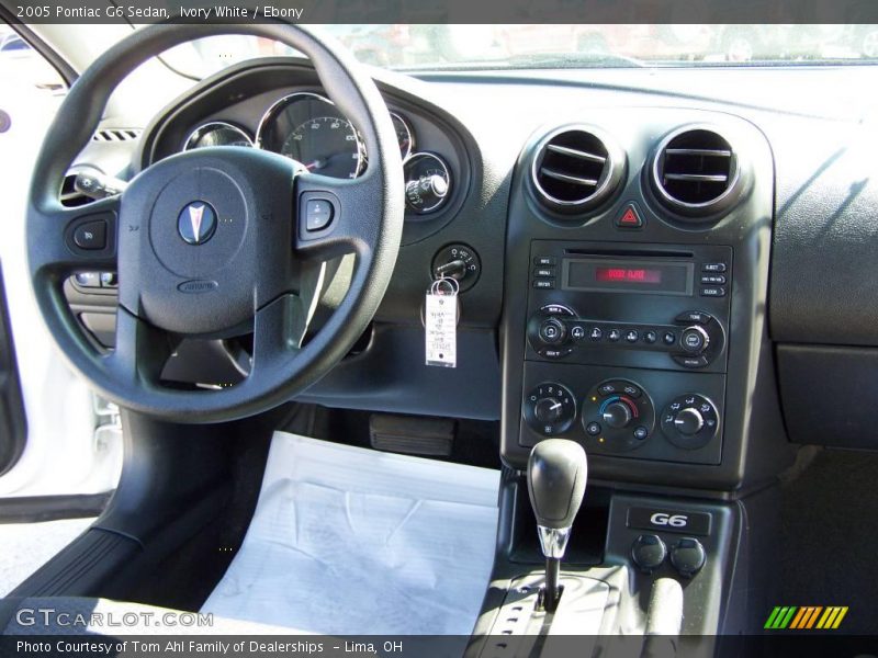 Ivory White / Ebony 2005 Pontiac G6 Sedan