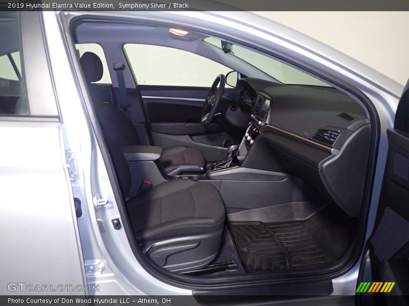 Symphony Silver / Black 2019 Hyundai Elantra Value Edition